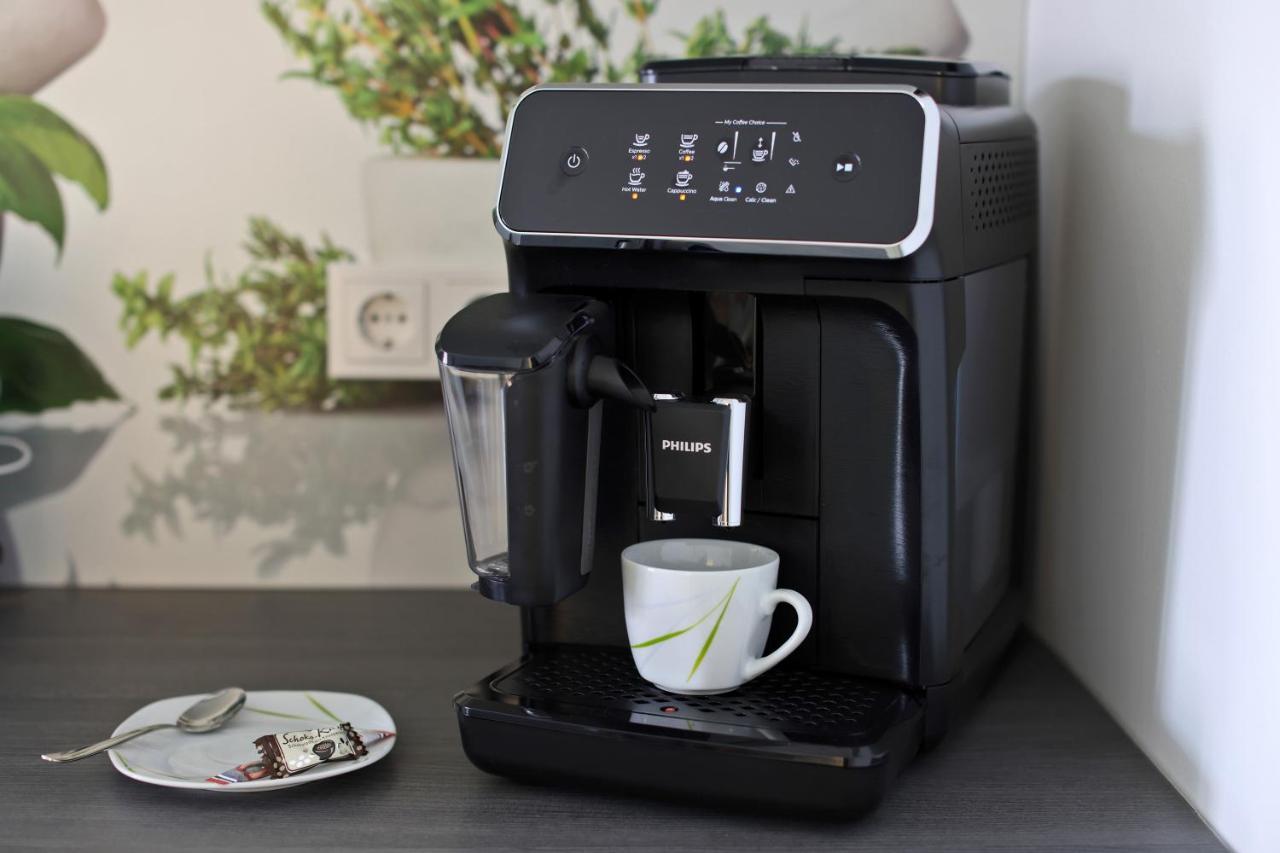 Modern Und Neu, Top Ausstattung Mit Kaffeevollautomat, 2X Netflix-Tv, Lueftungsanlage, Geschirrspueler Wallerfangen Екстериор снимка